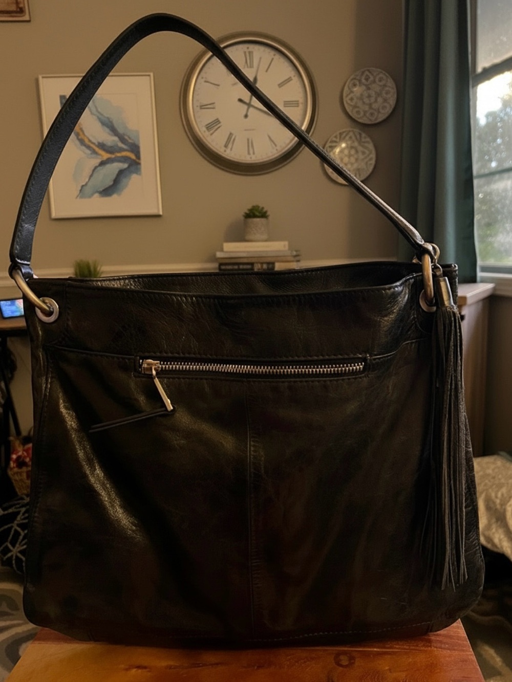 HOBO Black Leather Hobo Shoulder Bag Tassel Large EUC